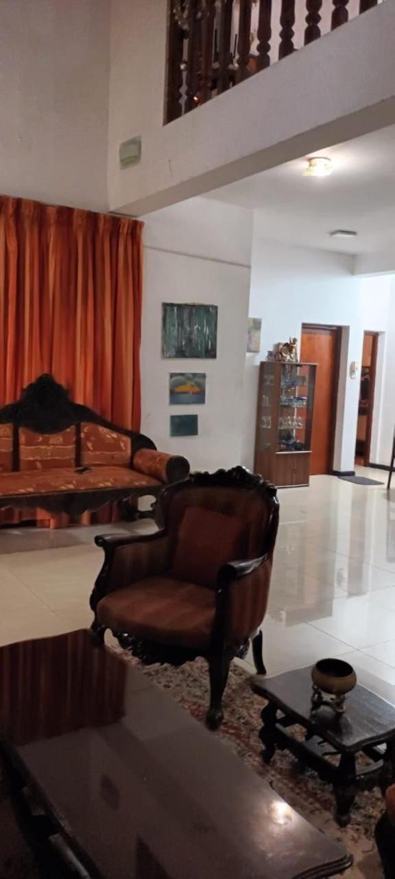 Leisure Home كولمبو المظهر الخارجي الصورة